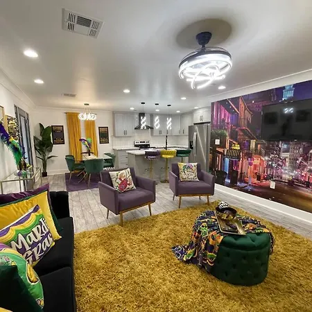 Mardigras Modern 4Bedrm Home Wi-Fi Free Parking